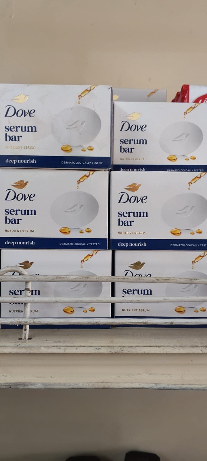 Dove Serum Bar